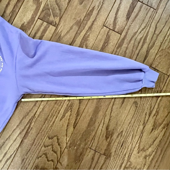 Hollister Crewneck Sweatshirt - size XS - Picture 5 of 6